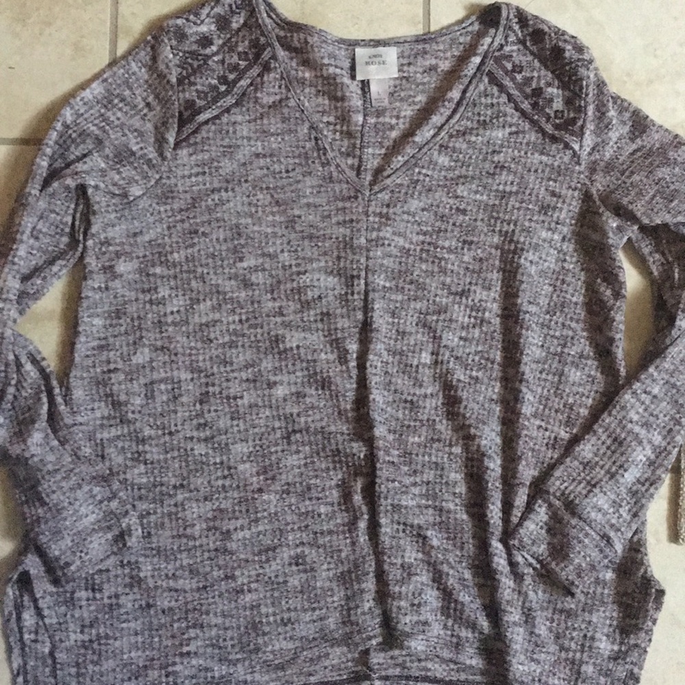 Brand new Knox Rose shirt